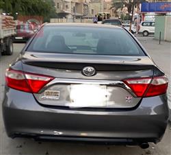 تۆیۆتا کامری